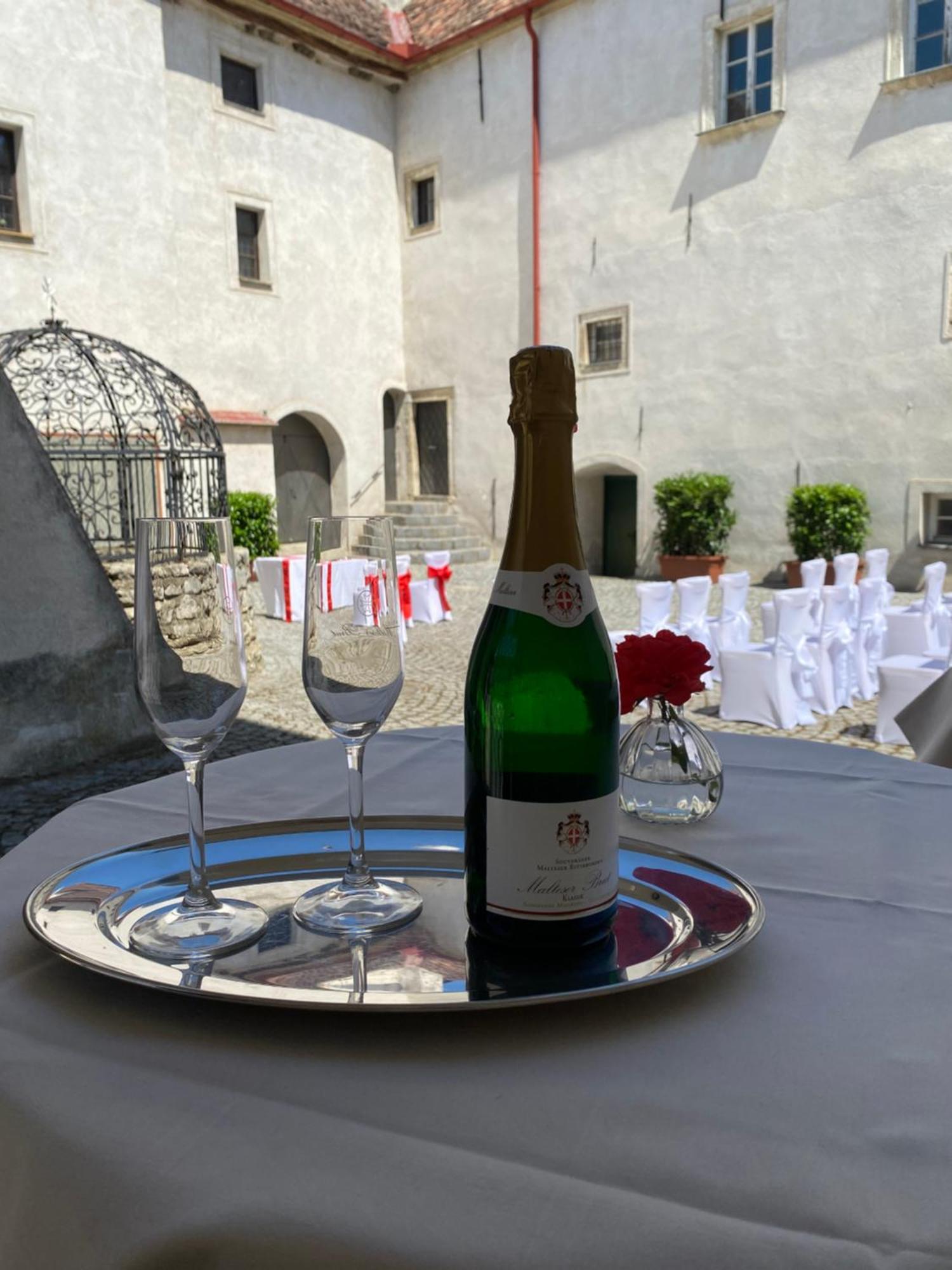 Schlosshotel Mailberg Bagian luar foto
