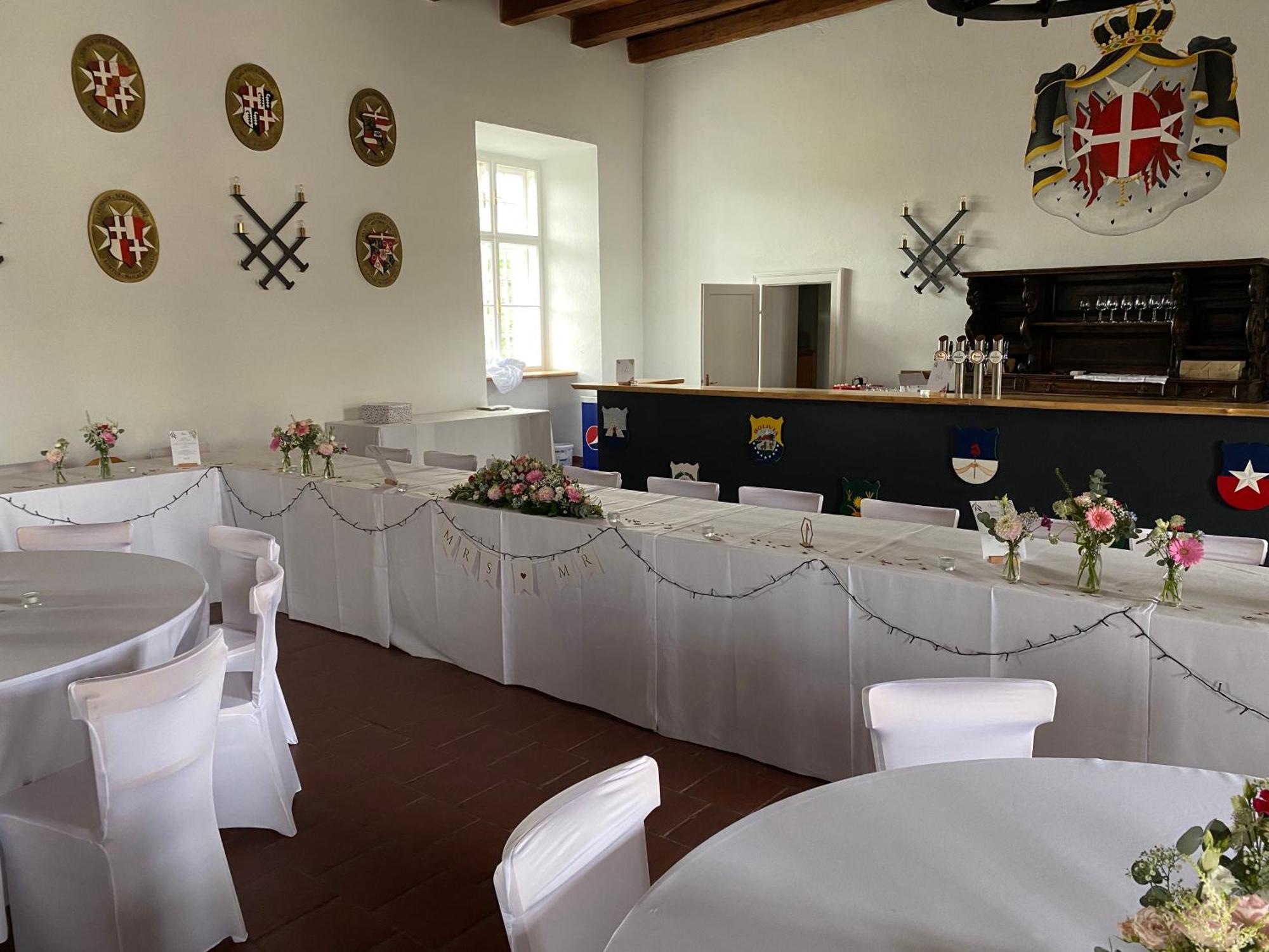 Schlosshotel Mailberg Bagian luar foto